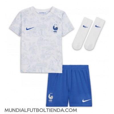 Camiseta Francia Benjamin Pavard #2 Segunda Equipación Replica Mundial 2022 para niños mangas cortas (+ Pantalones cortos)